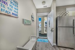 601 Hillside Dr. N photo 4