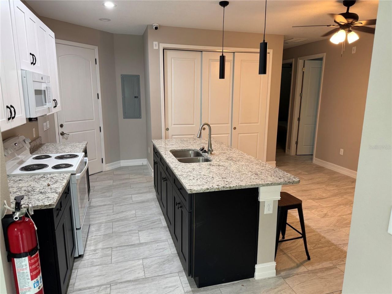 5238 2nd Street, Orlando, FL 32810 Photo