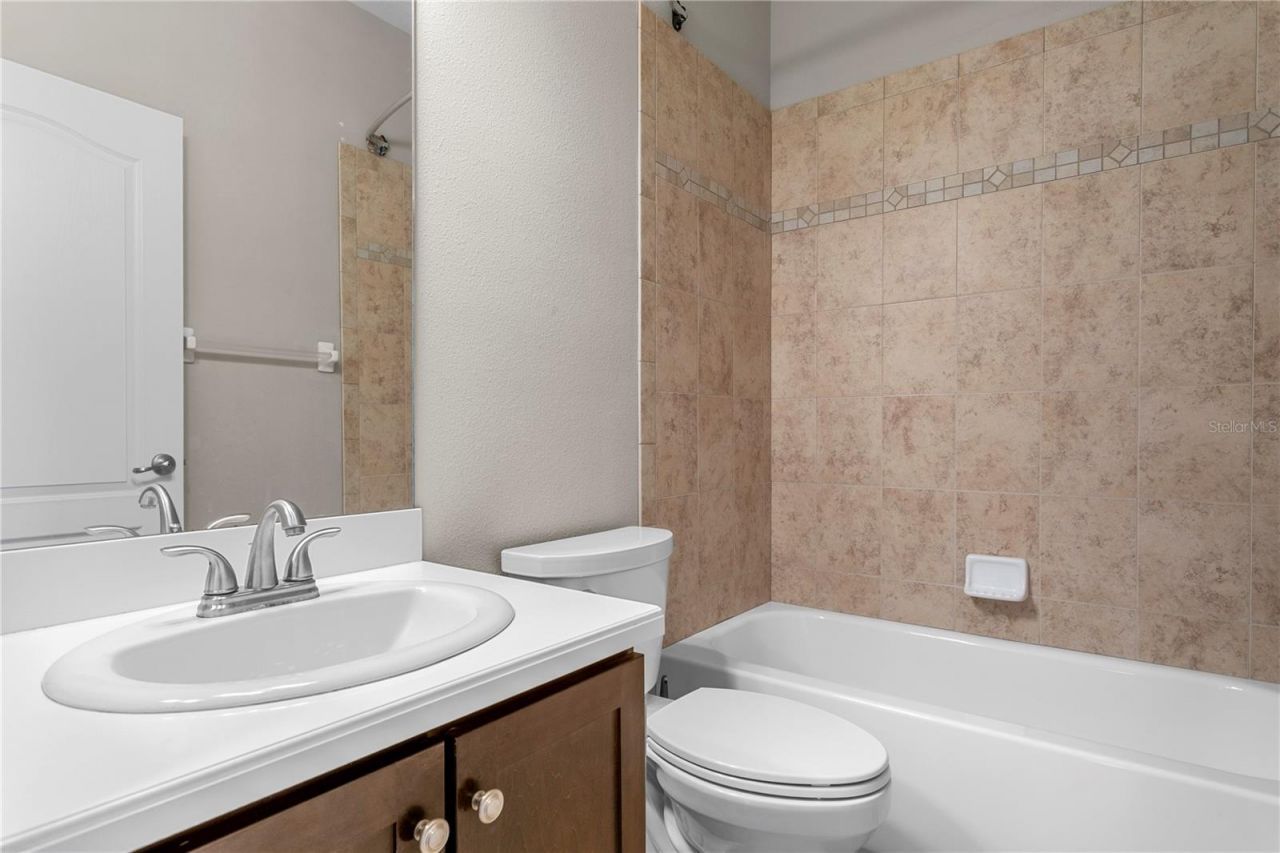 19303 Water Maple Drive, Tampa, FL 33647 Photo