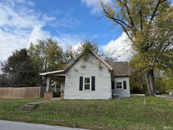 214 E Washington Street, Chandler, IN 47610