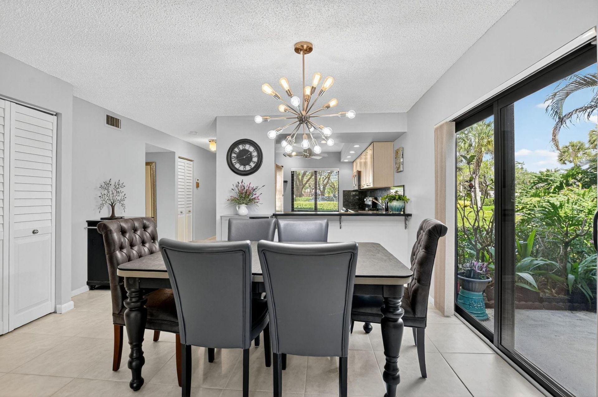 8310 Casa Del Lago, Unit 1A, Boca Raton, FL 33433 Photo