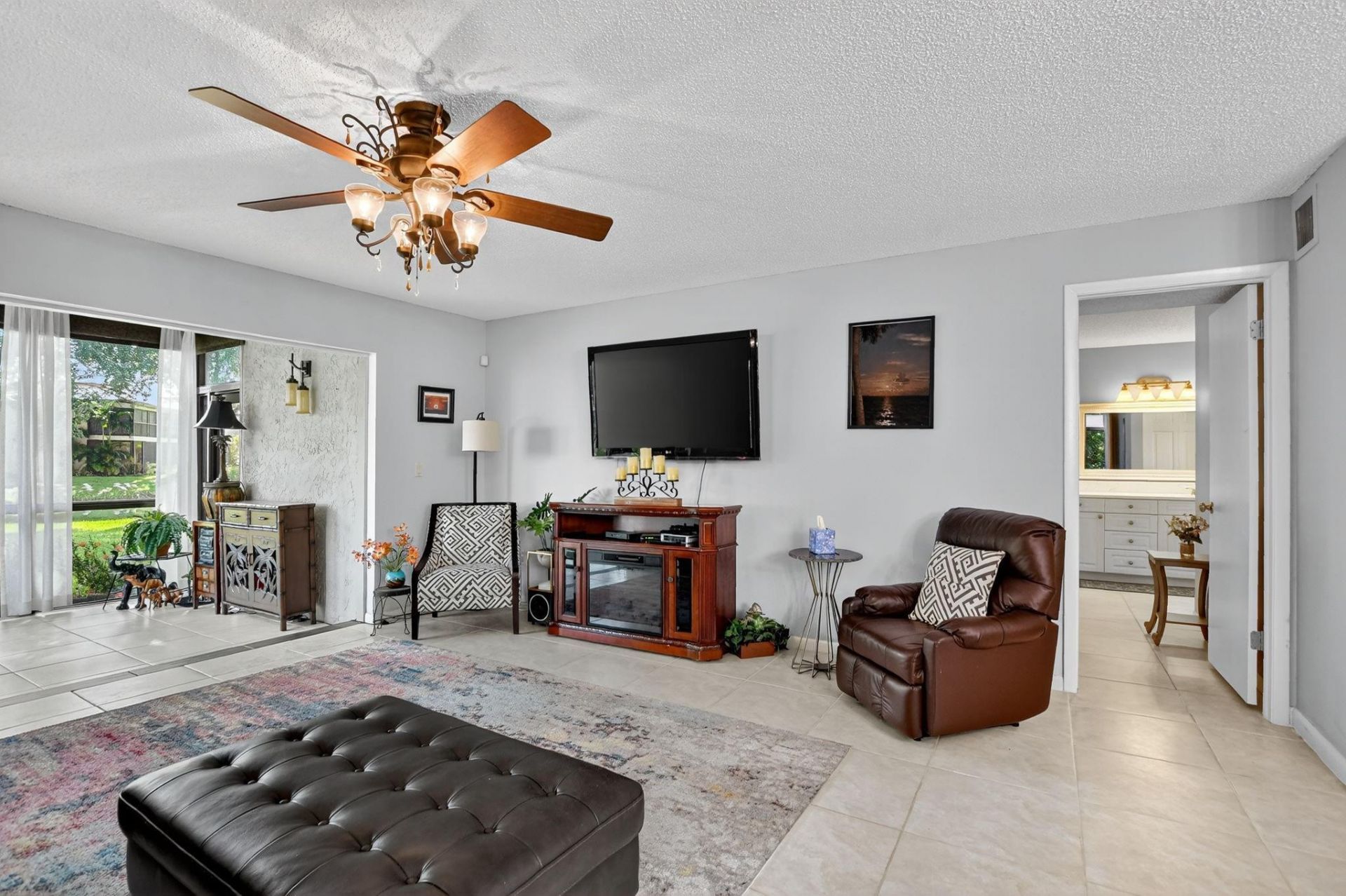 8310 Casa Del Lago, Unit 1A, Boca Raton, FL 33433 Photo