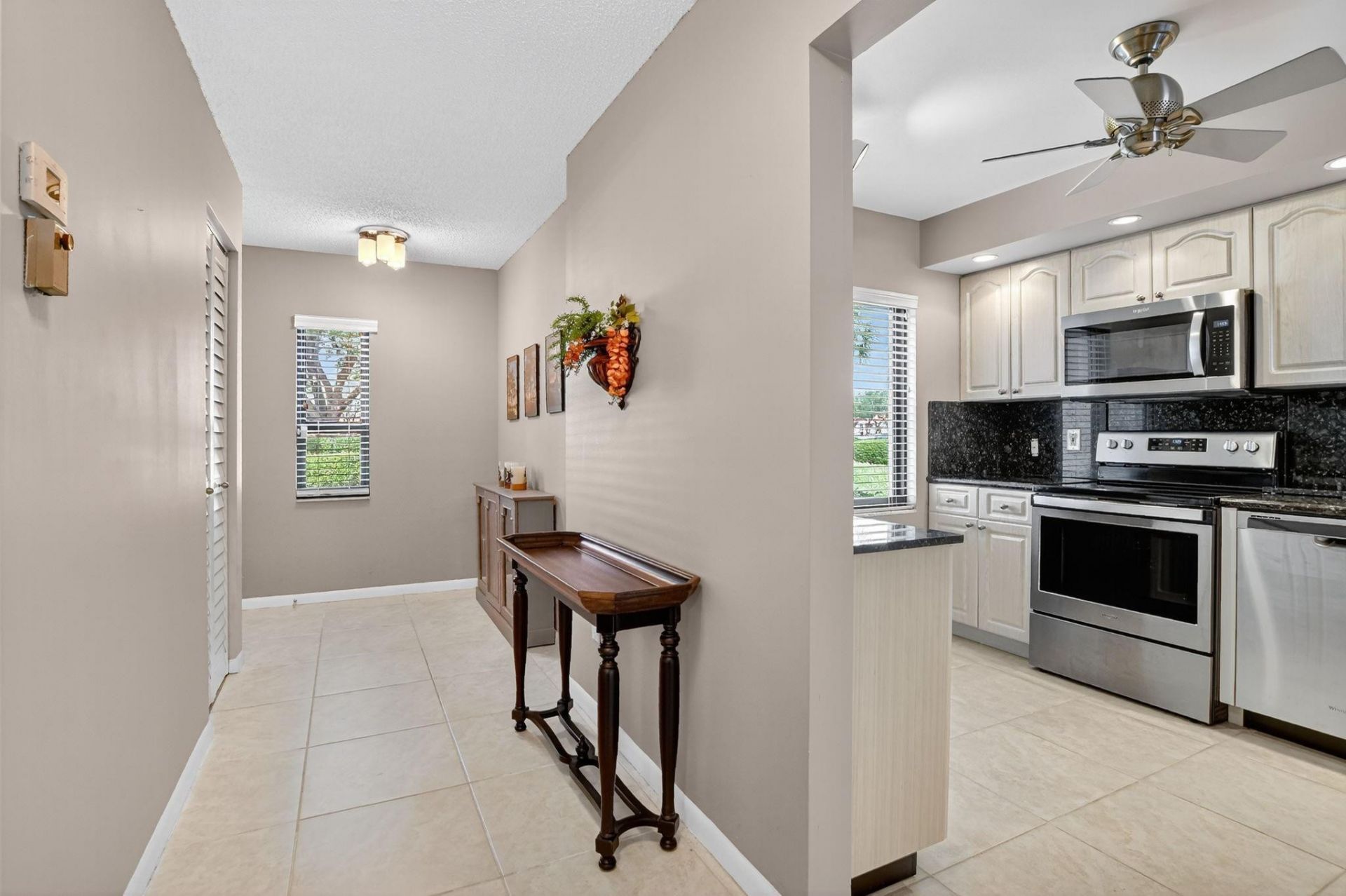 8310 Casa Del Lago, Unit 1A, Boca Raton, FL 33433 Photo