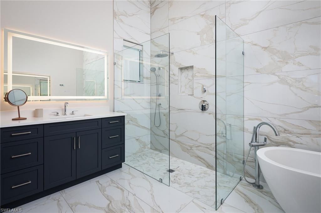 1257 11th Ct N, Naples, FL 34102 Photo