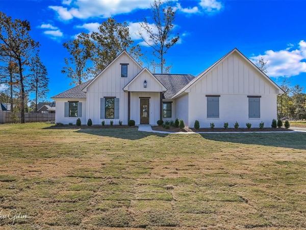 664 Popsi Ln, Stonewall, LA 71078