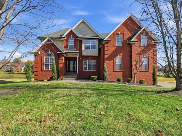 2062 N Amber Dr, Spring Hill, TN 37174