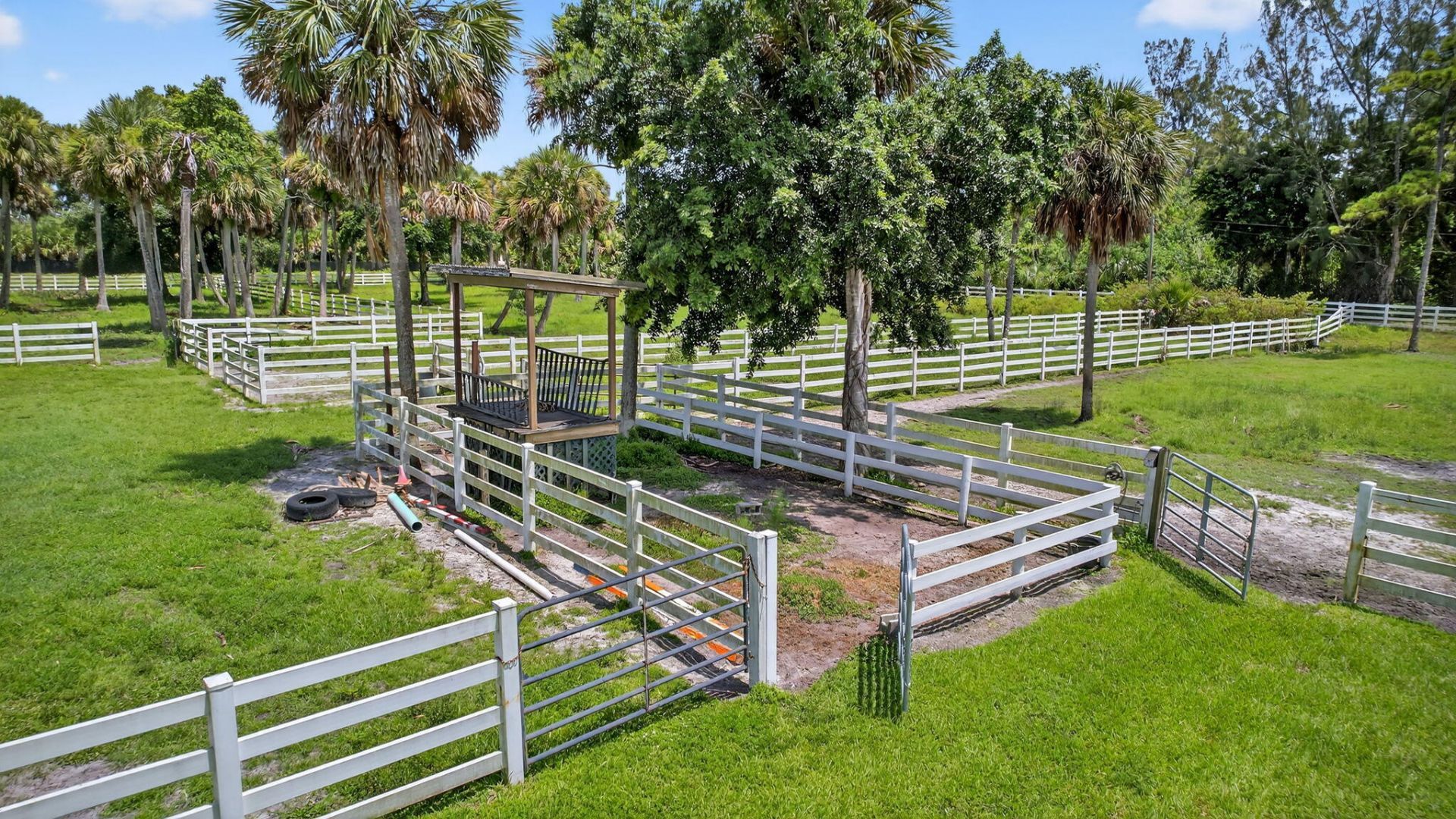 14095 Biddex Road, Loxahatchee Groves, FL 33470 Photo