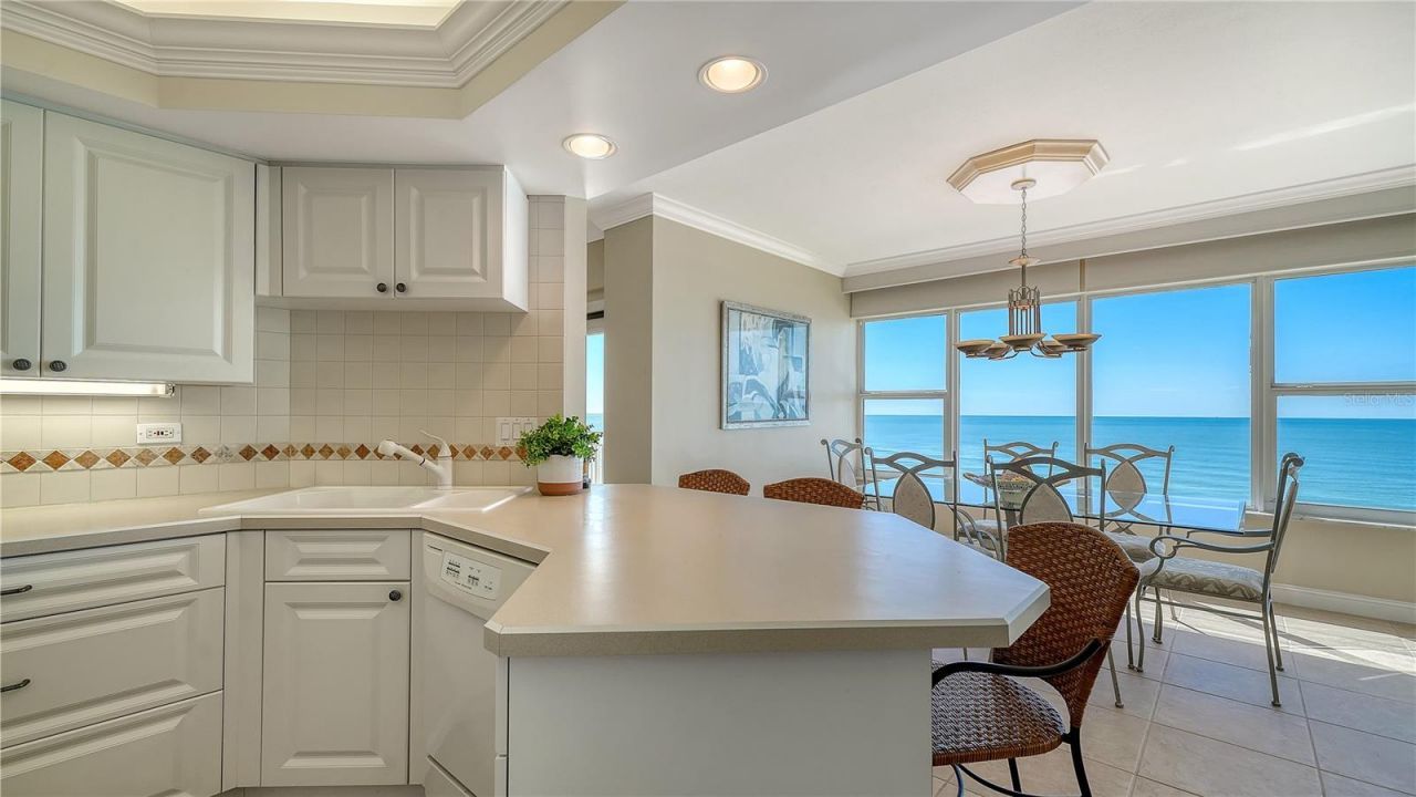 603 Longboat Club Road, Unit 402N, Longboat Key, FL 34228 Photo