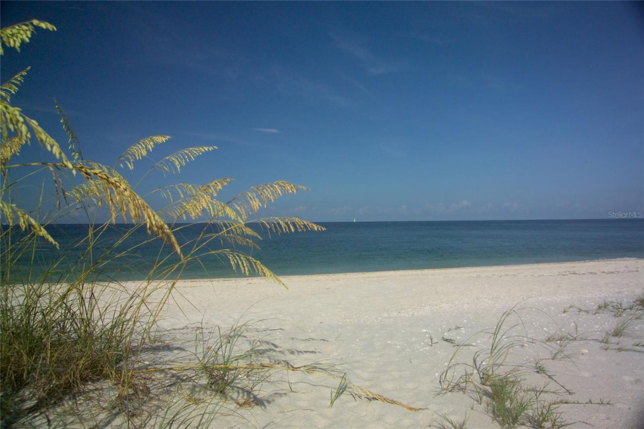 603 Longboat Club Road, Unit 402N, Longboat Key, FL 34228 Photo