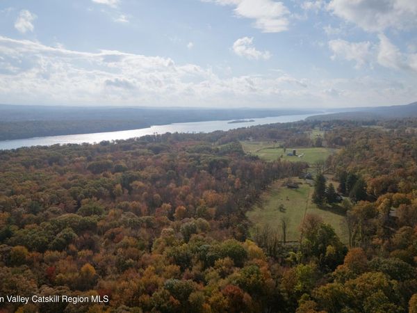 38 Hudson Lane, Ulster Park, NY 12487