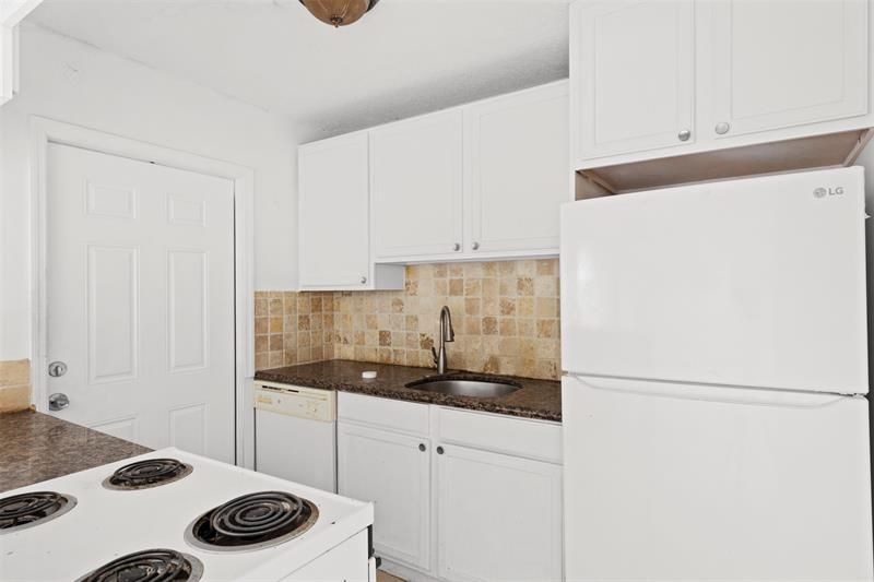 817 Lighthouse Dr, Unit D, North Palm Beach, FL 33408 Photo