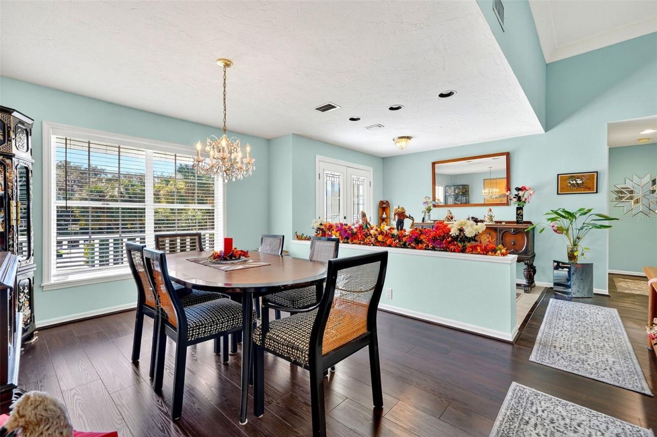 4719 E Trails Drive, Sarasota, FL 34232 Photo