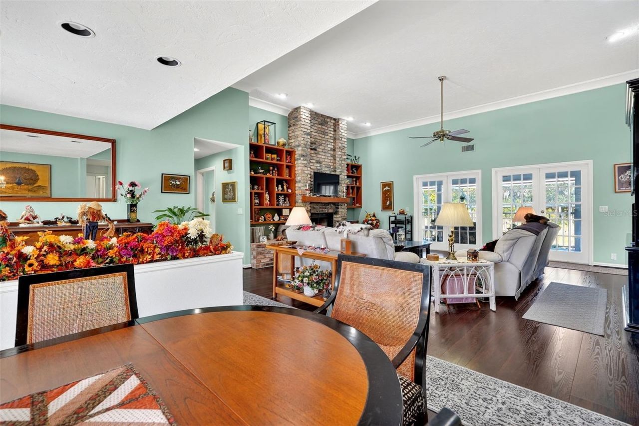 4719 E Trails Drive, Sarasota, FL 34232 Photo