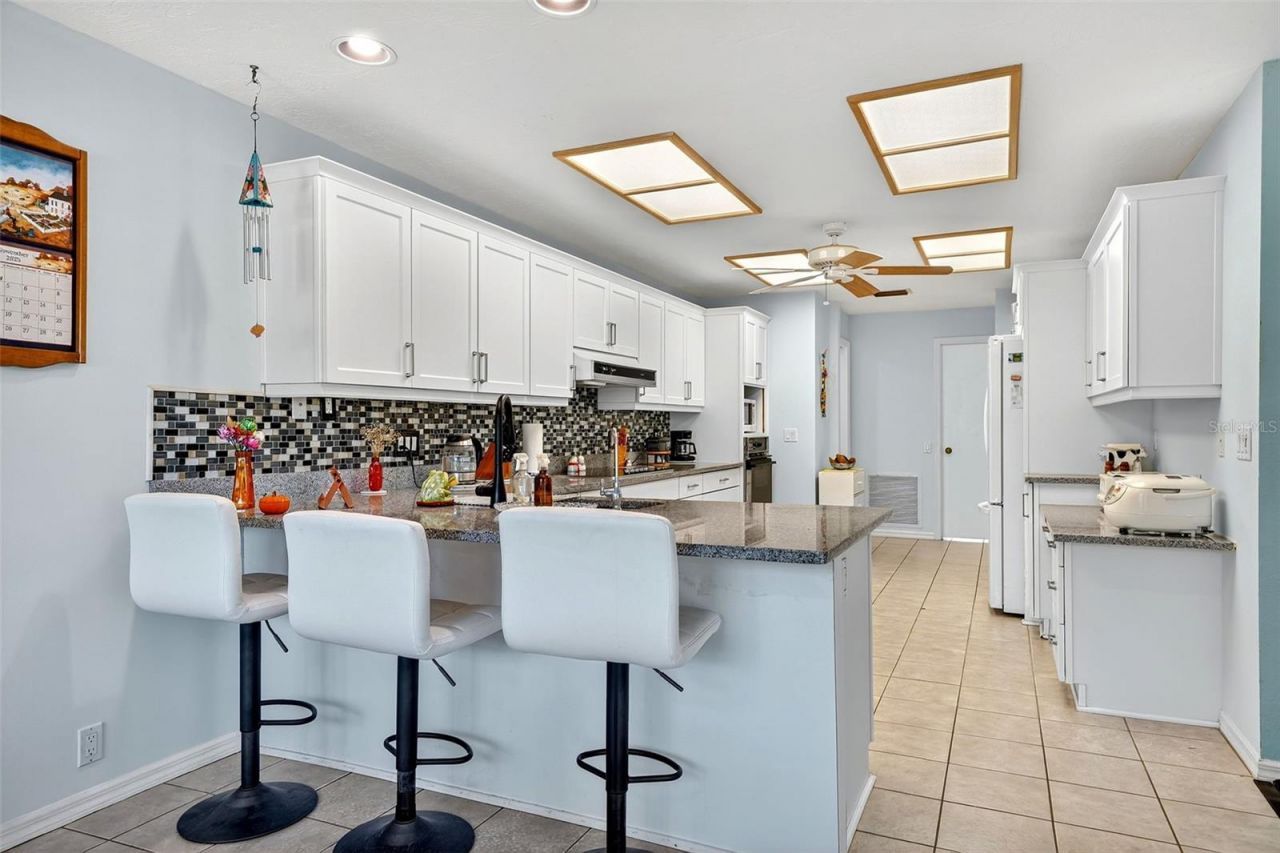 4719 E Trails Drive, Sarasota, FL 34232 Photo