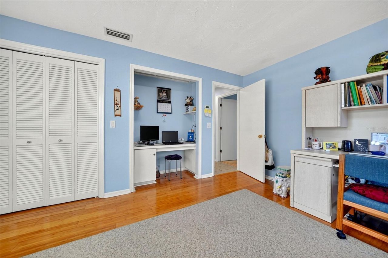 4719 E Trails Drive, Sarasota, FL 34232 Photo