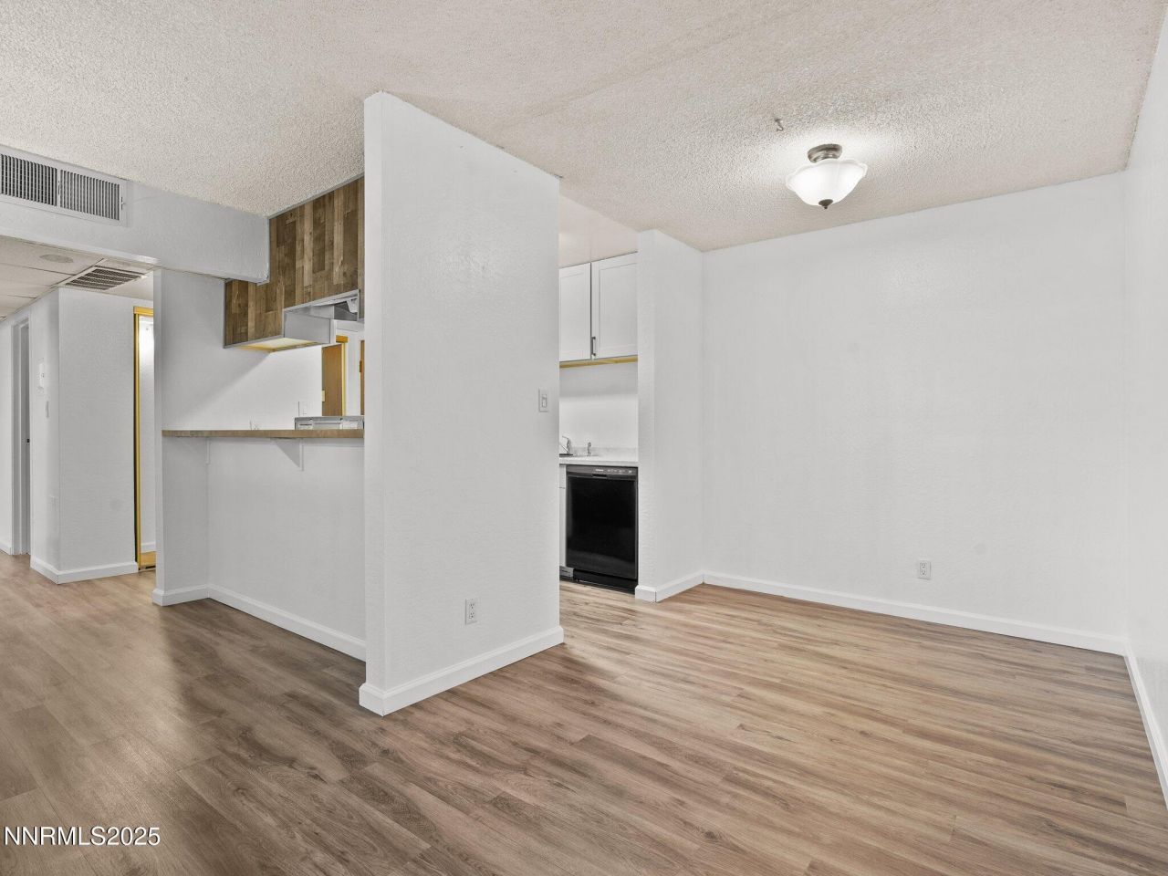 2955 Lakeside Drive, Unit 111, Reno, NV 89509 Photo