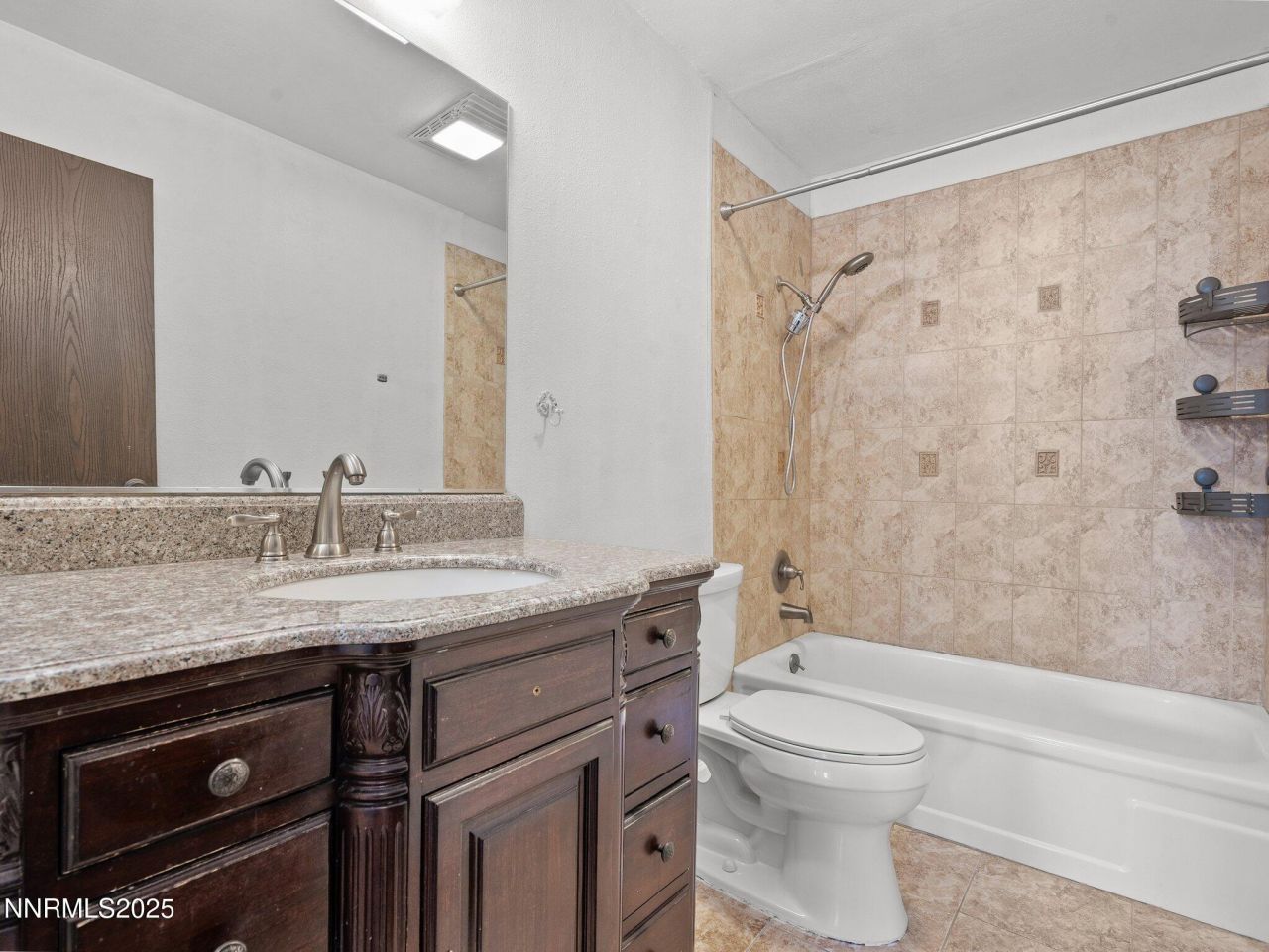 2955 Lakeside Drive, Unit 111, Reno, NV 89509 Photo