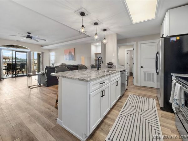 34 Aqua Finn Drive, Unit 1B, Lake Ozark, MO 65049