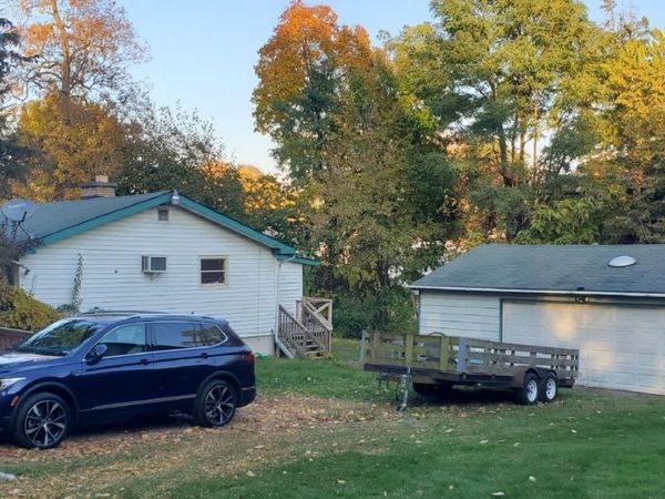 91 Lippincott Road, Fox Lake, IL 60020