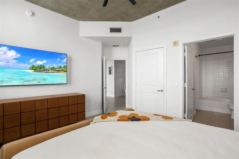 300 S Australian Ave, Unit 507, West Palm Beach, FL 33401 Photo