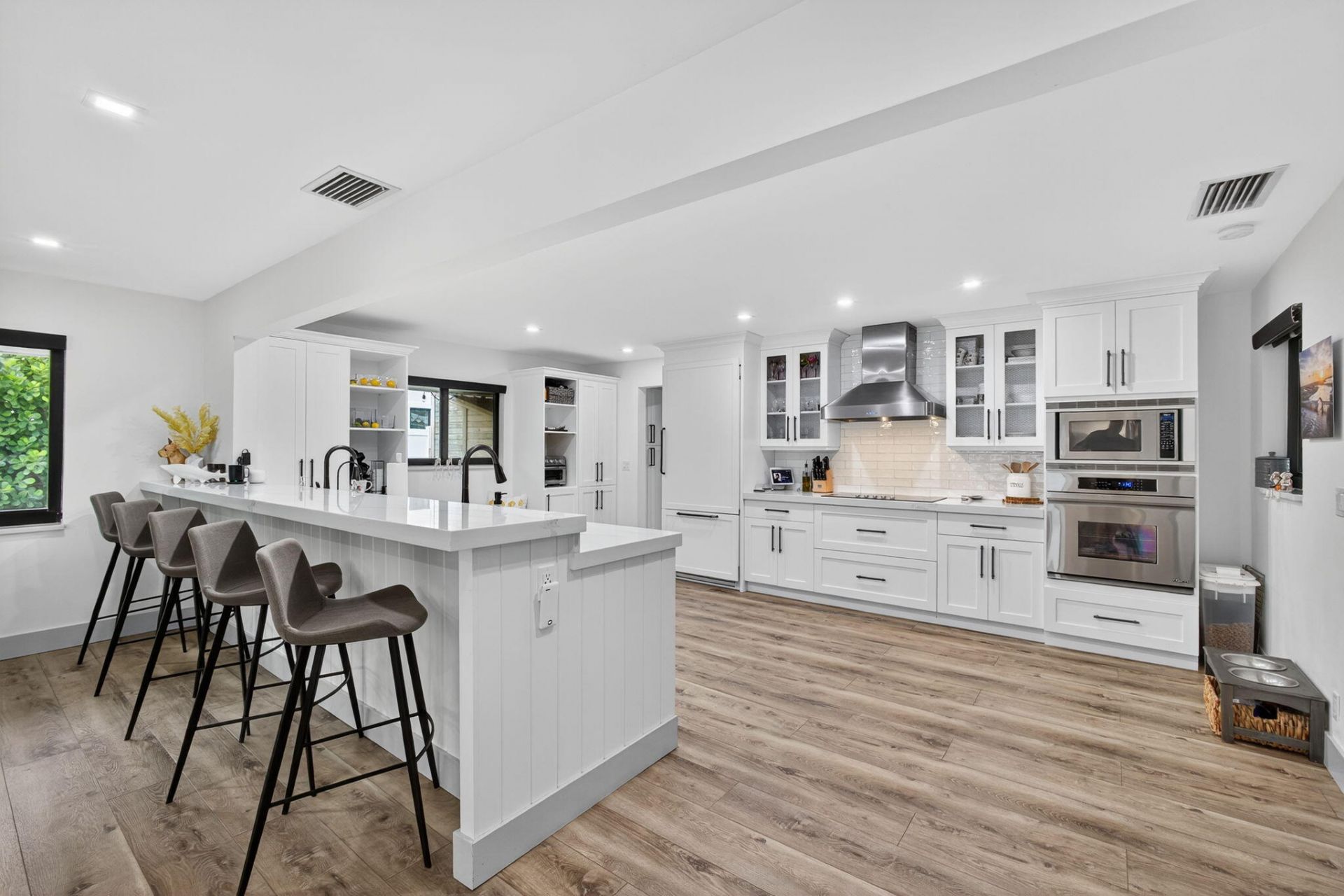 12 Leeward Circle, Tequesta, FL 33469 Photo