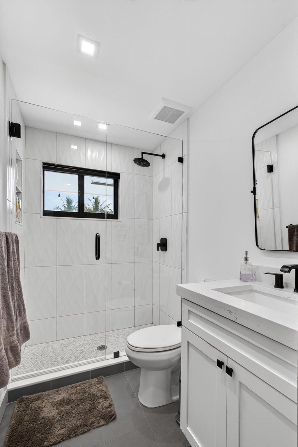 12 Leeward Circle, Tequesta, FL 33469 Photo