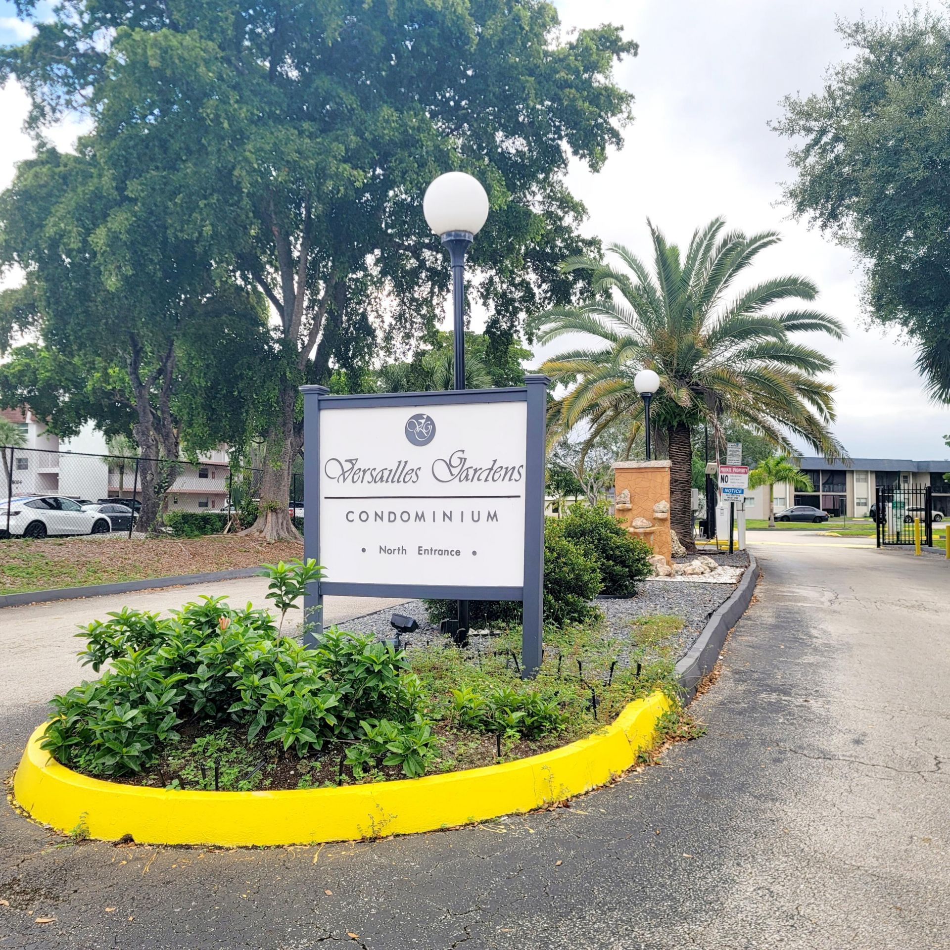 7911 N Colony Circle, Unit 305, Tamarac, FL 33321 Photo