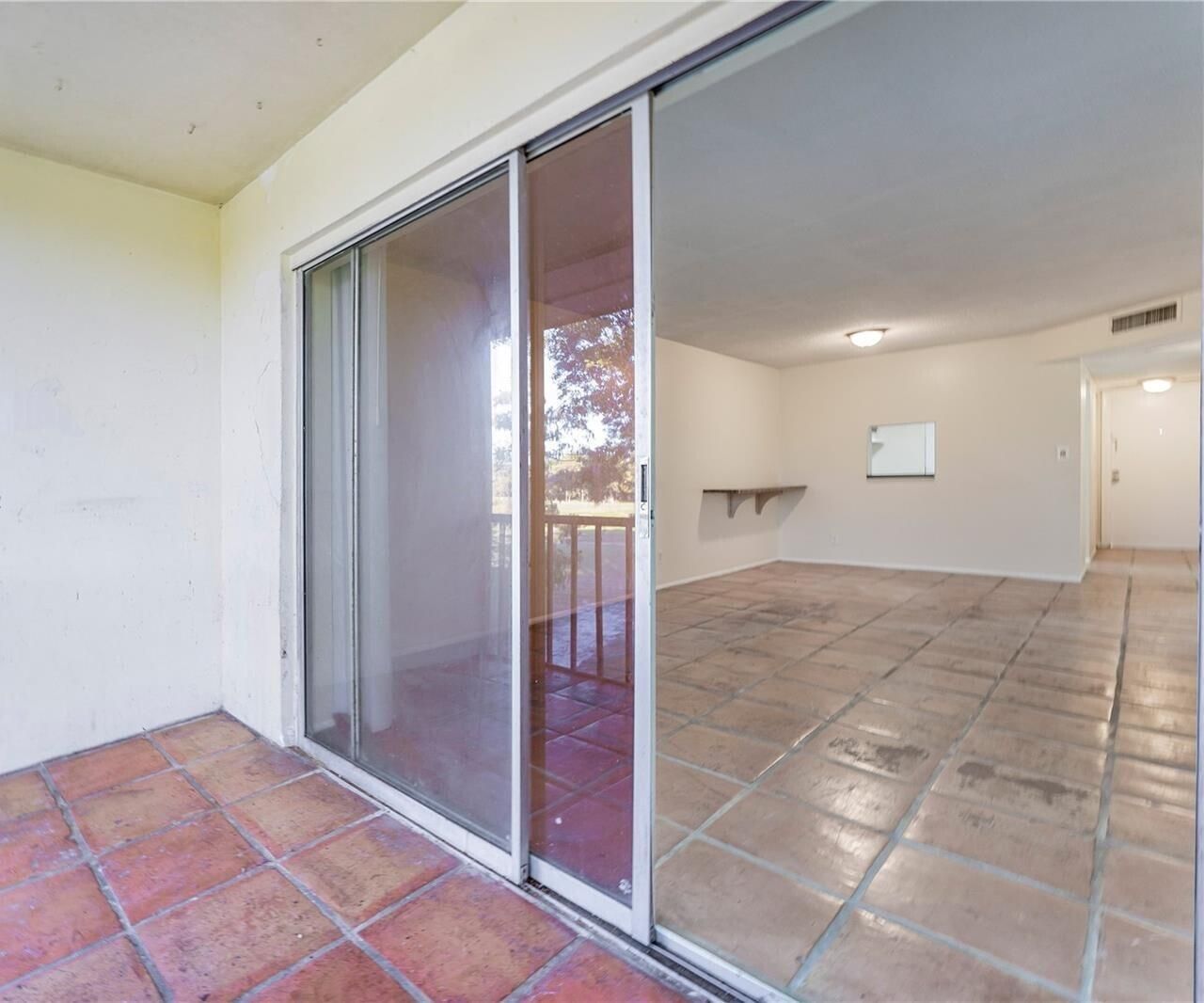 7911 N Colony Circle, Unit 305, Tamarac, FL 33321 Photo