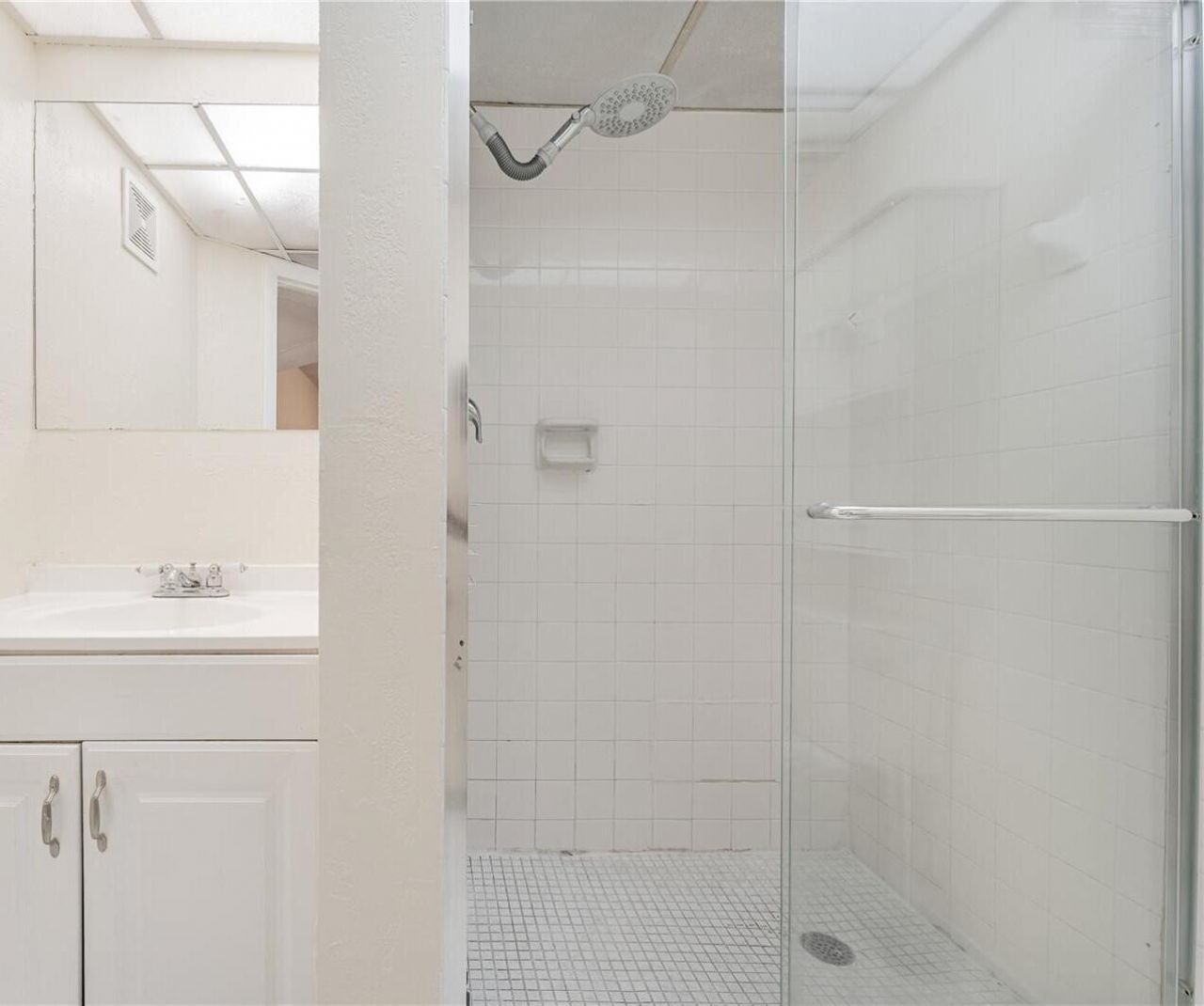 7911 N Colony Circle, Unit 305, Tamarac, FL 33321 Photo