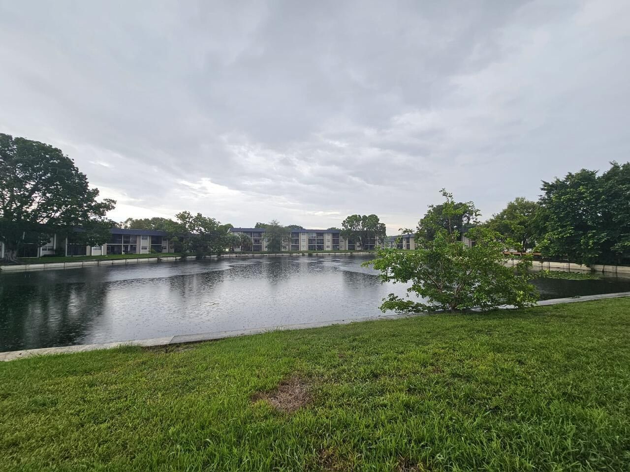 7911 N Colony Circle, Unit 305, Tamarac, FL 33321 Photo