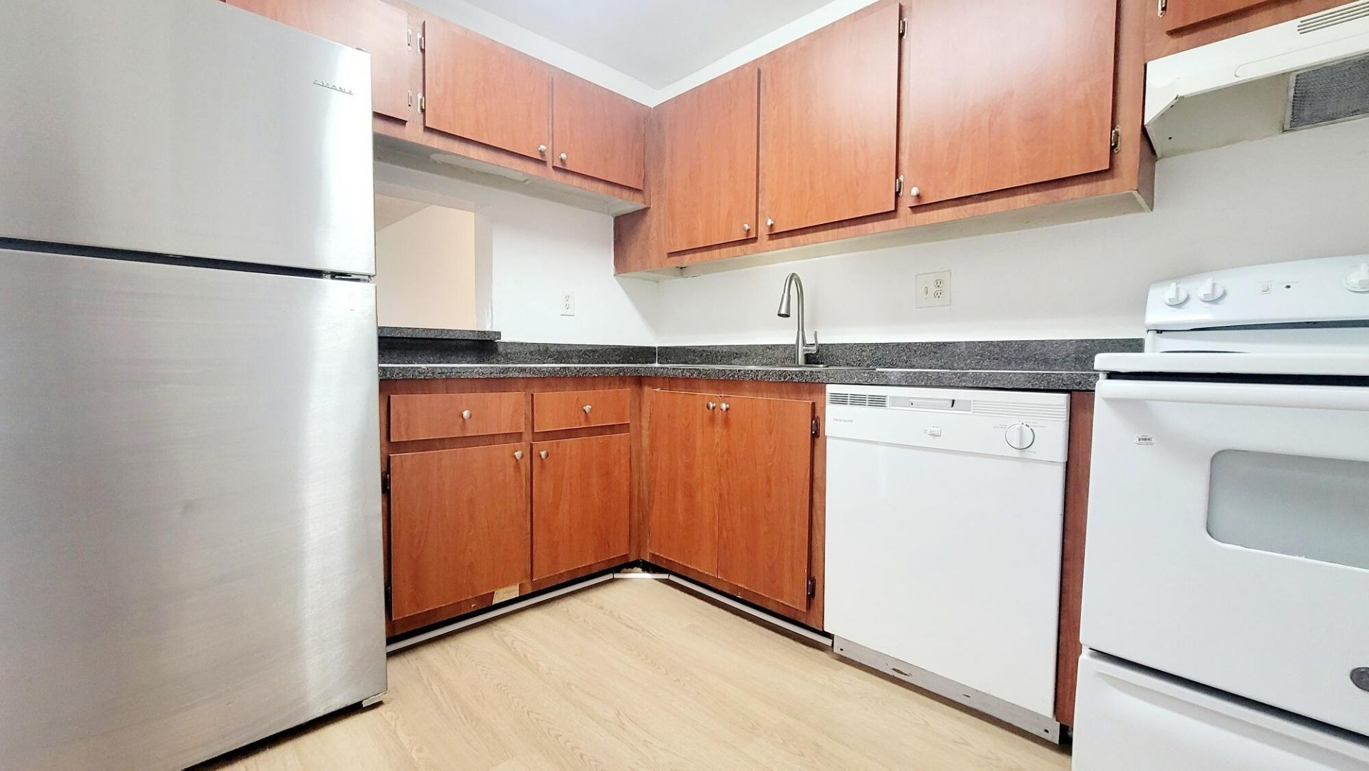 7911 N Colony Circle, Unit 305, Tamarac, FL 33321 Photo