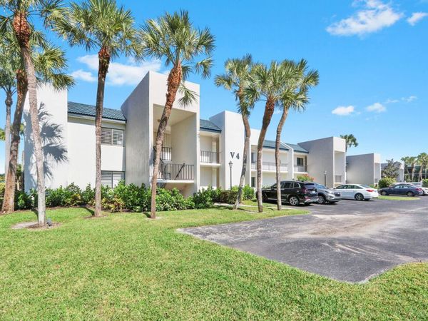 1605 S Us Highway 1 Highway, Unit 103v4, Jupiter, FL 33477