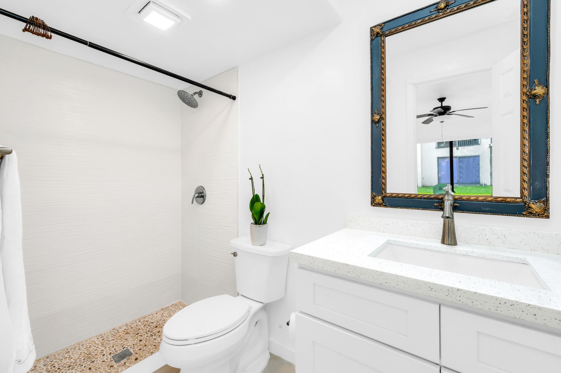 153 W Laurel Drive, Unit 1003, Margate, FL 33063 Photo