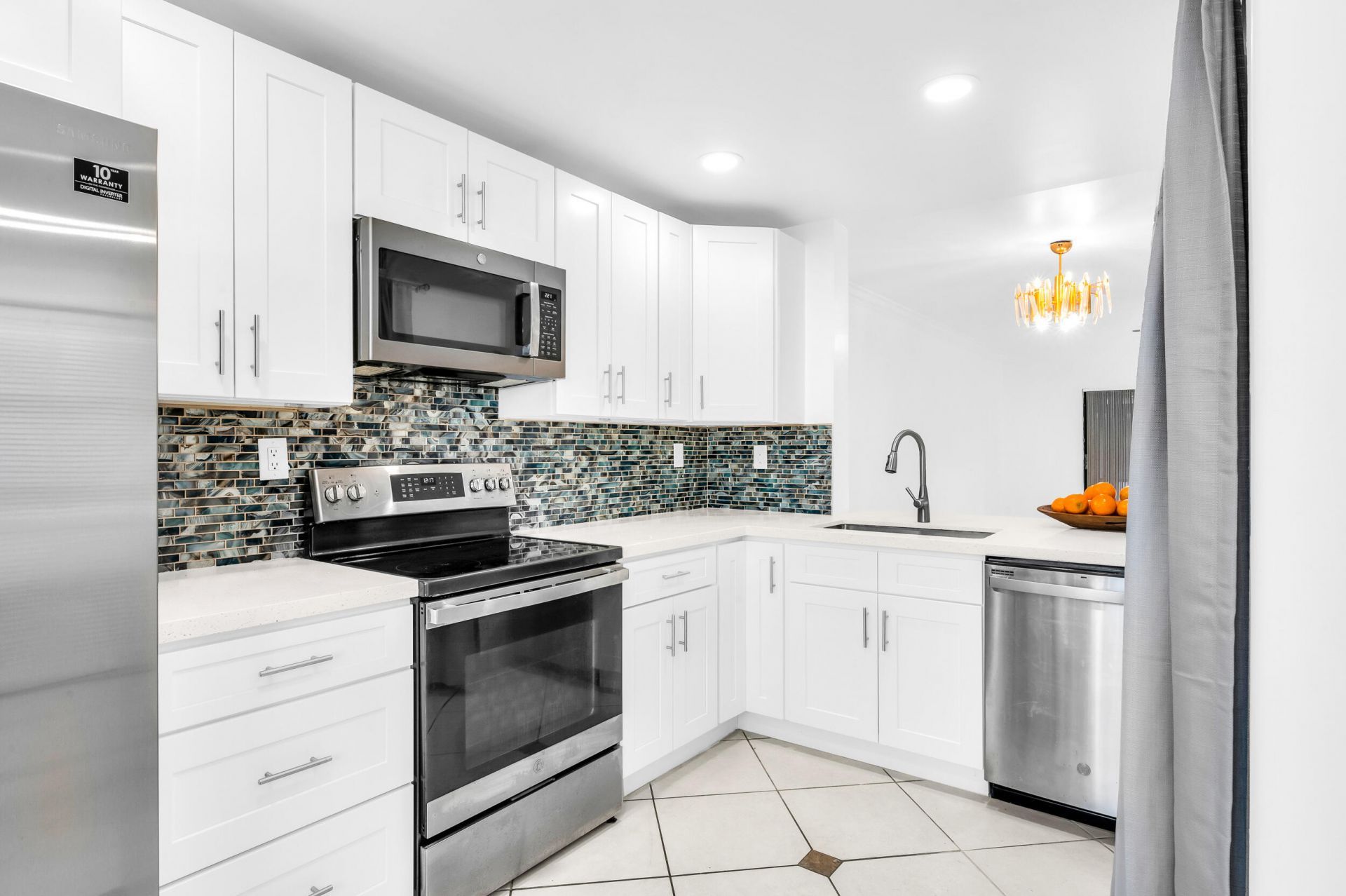 153 W Laurel Drive, Unit 1003, Margate, FL 33063 Photo