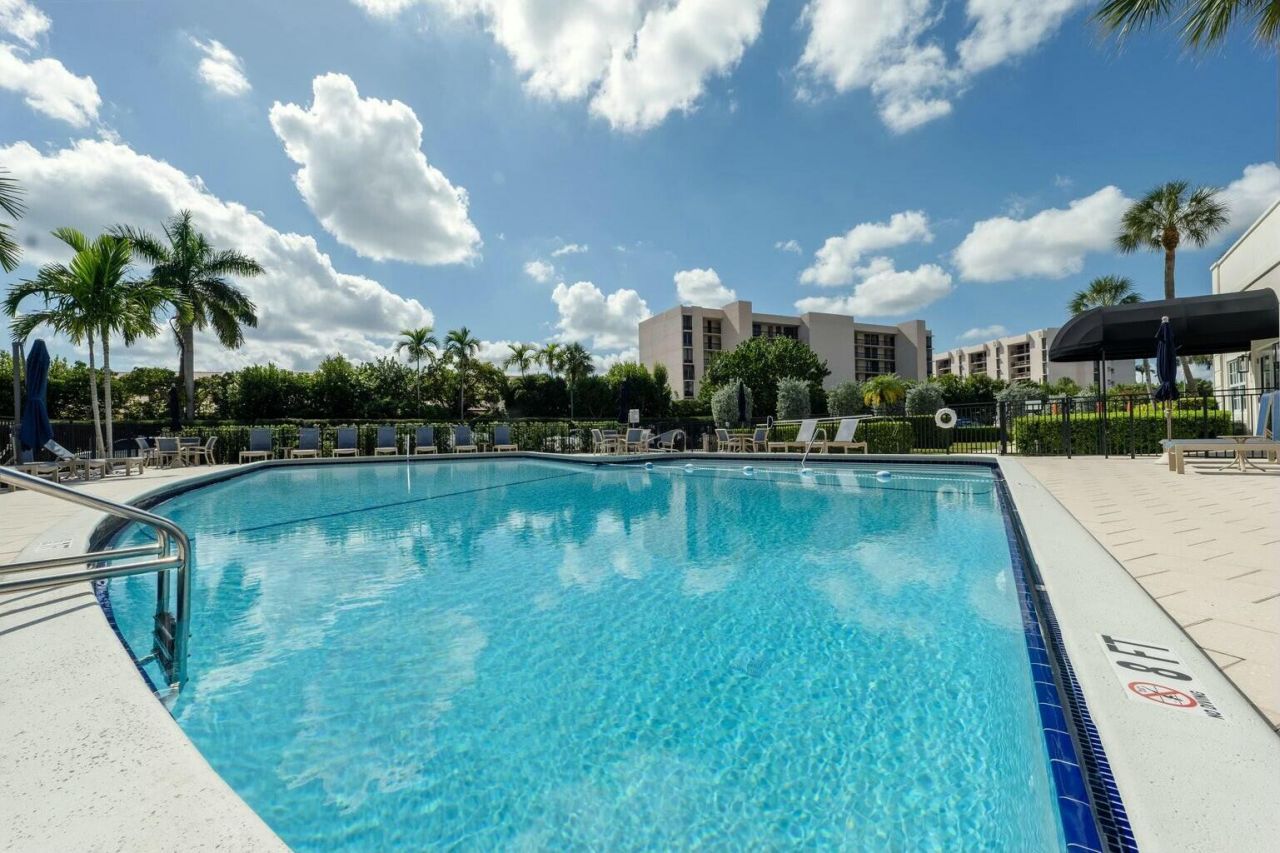 2871 N Ocean Boulevard, Unit V441, Boca Raton, FL 33431 Photo