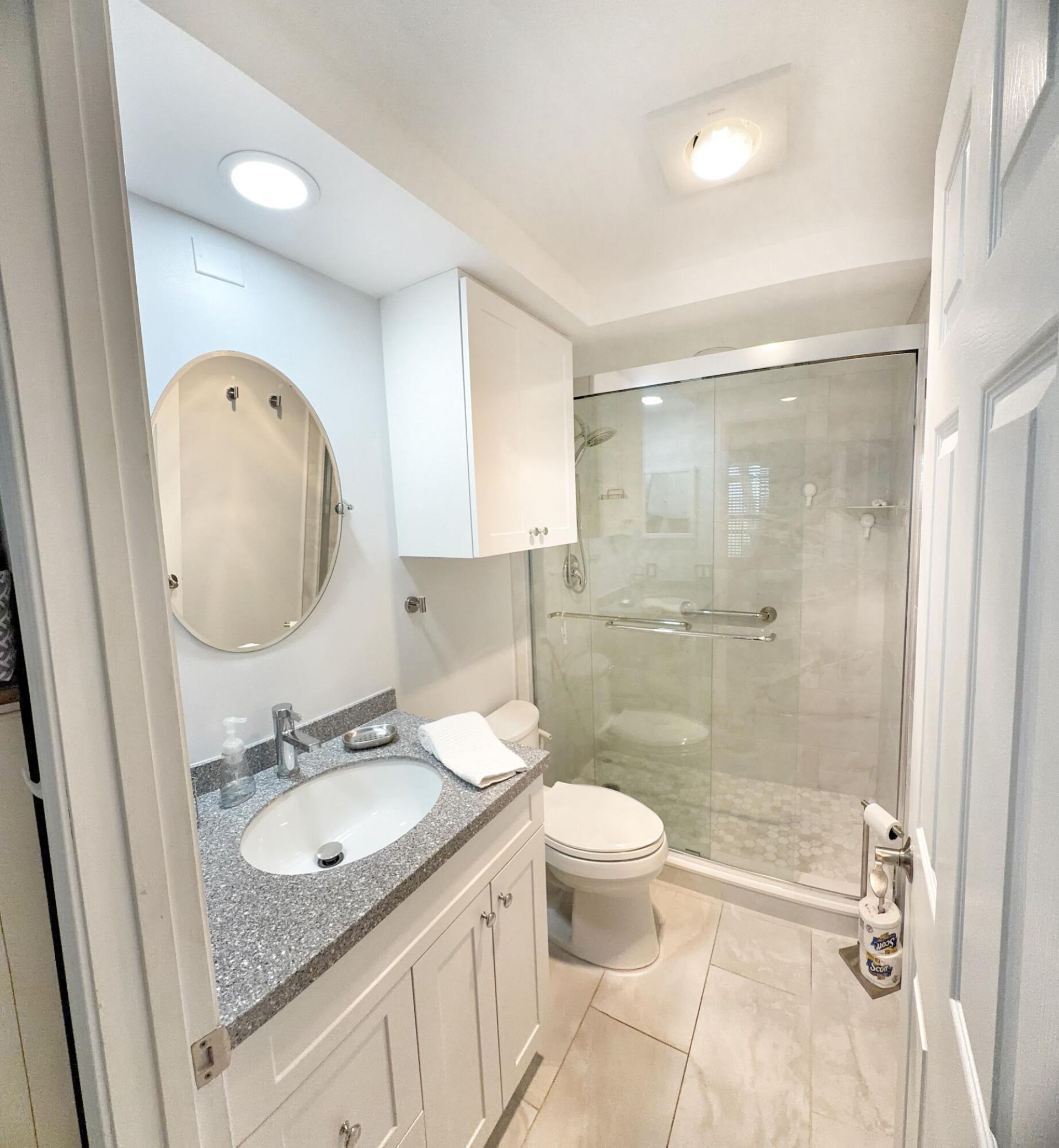 3492 NE Causeway Boulevard, Unit 101, Jensen Beach, FL 34957 Photo