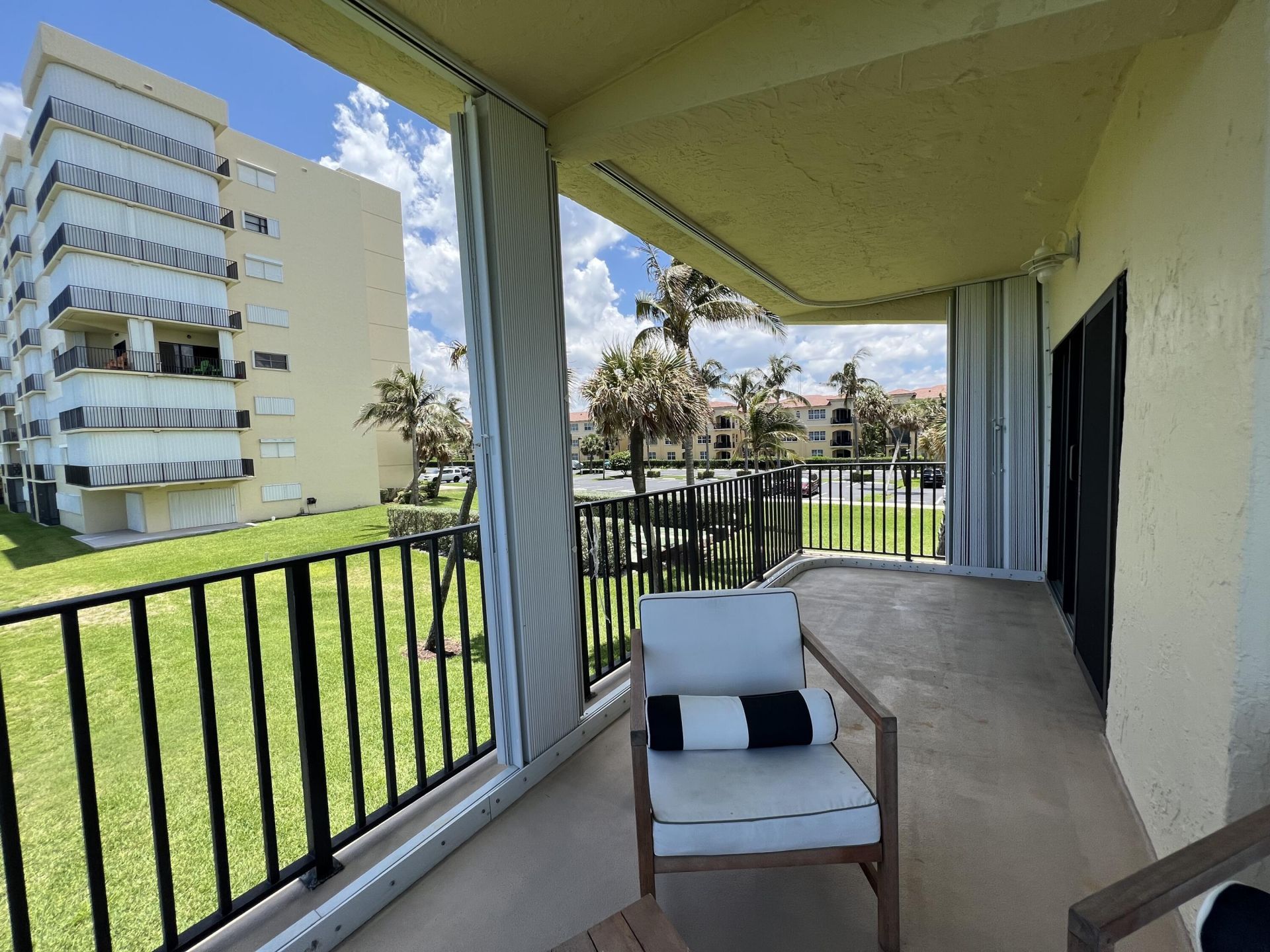 7420 S Ocean Drive, Unit 216, Jensen Beach, FL 34957 Photo