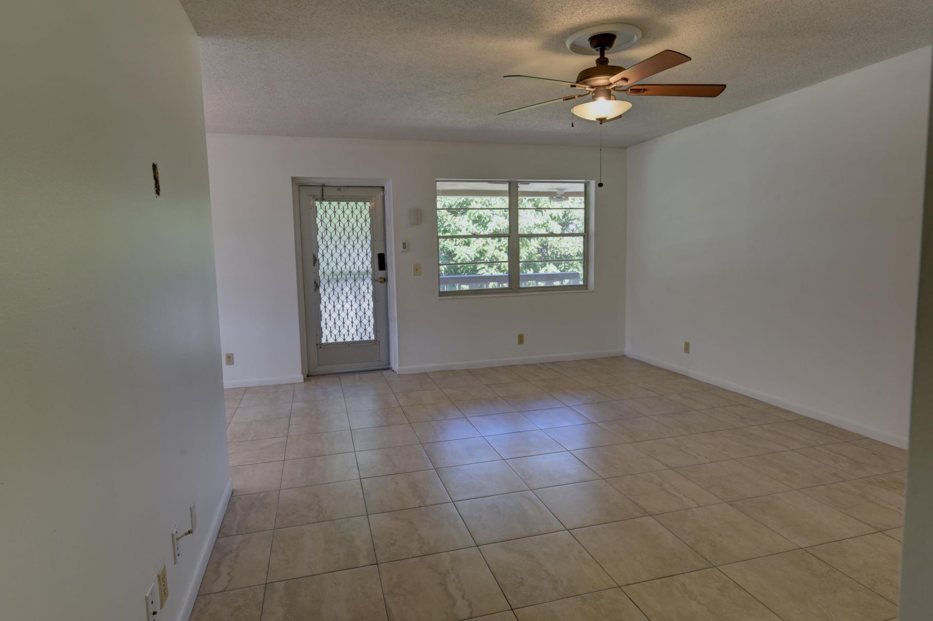 89 Canterbury D, West Palm Beach, FL 33417 Photo