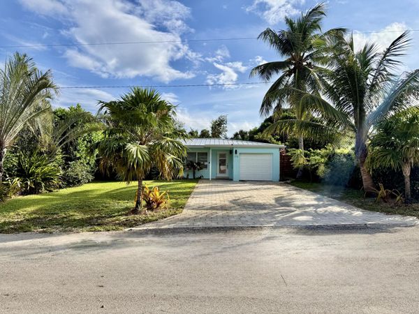 376 SW 2nd Street, Boca Raton, FL 33432