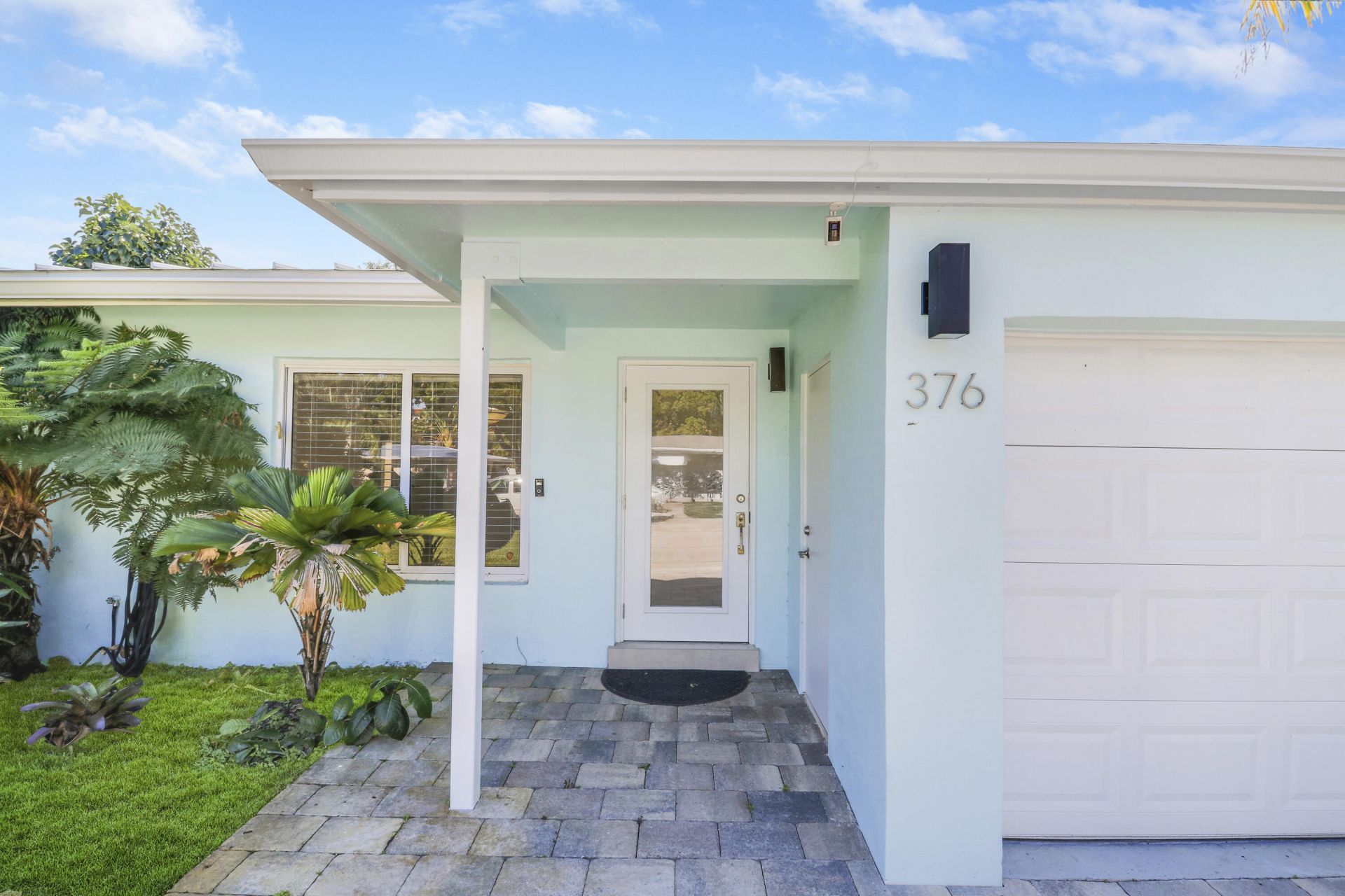 376 SW 2nd Street, Boca Raton, FL 33432 Photo