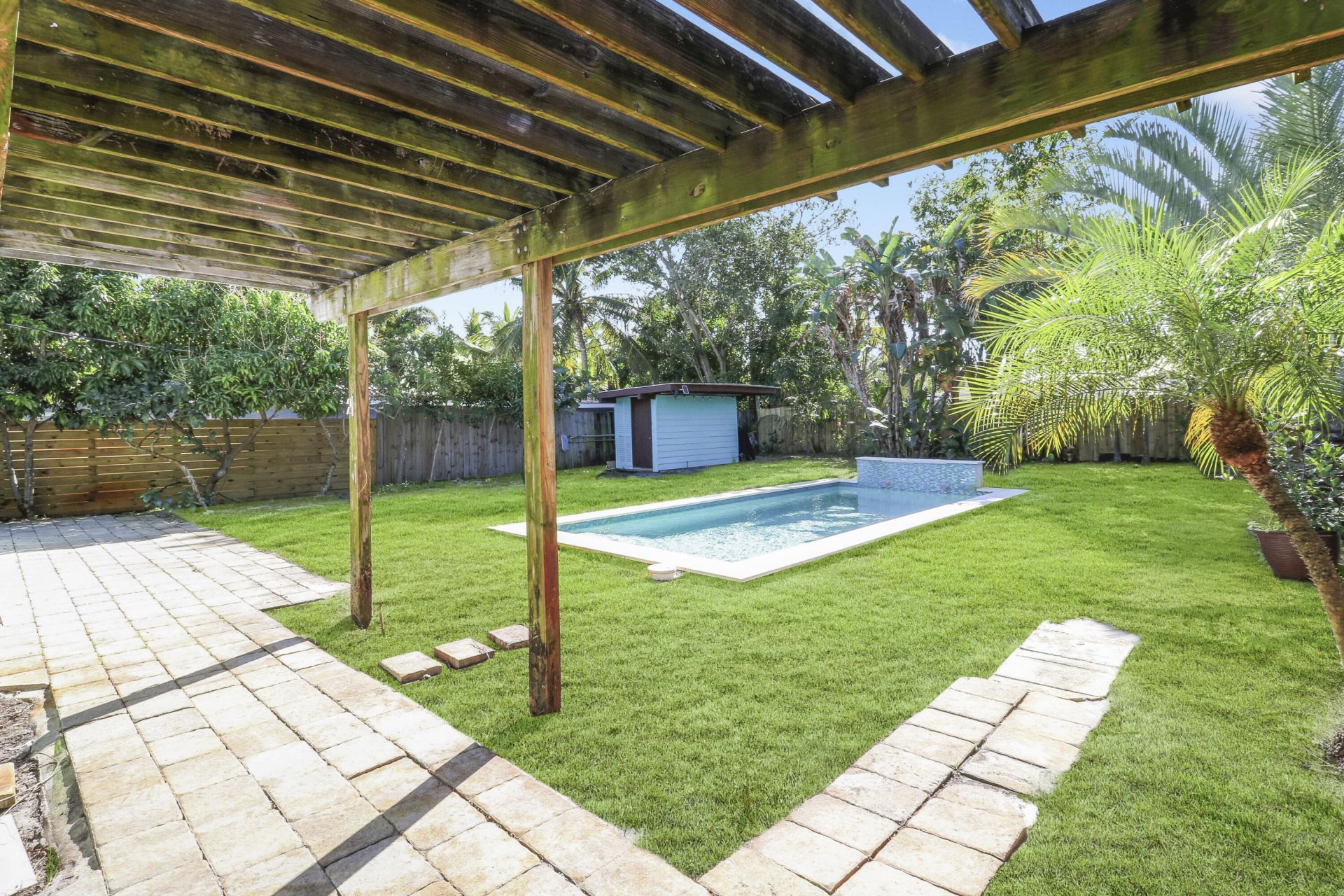 376 SW 2nd Street, Boca Raton, FL 33432 Photo