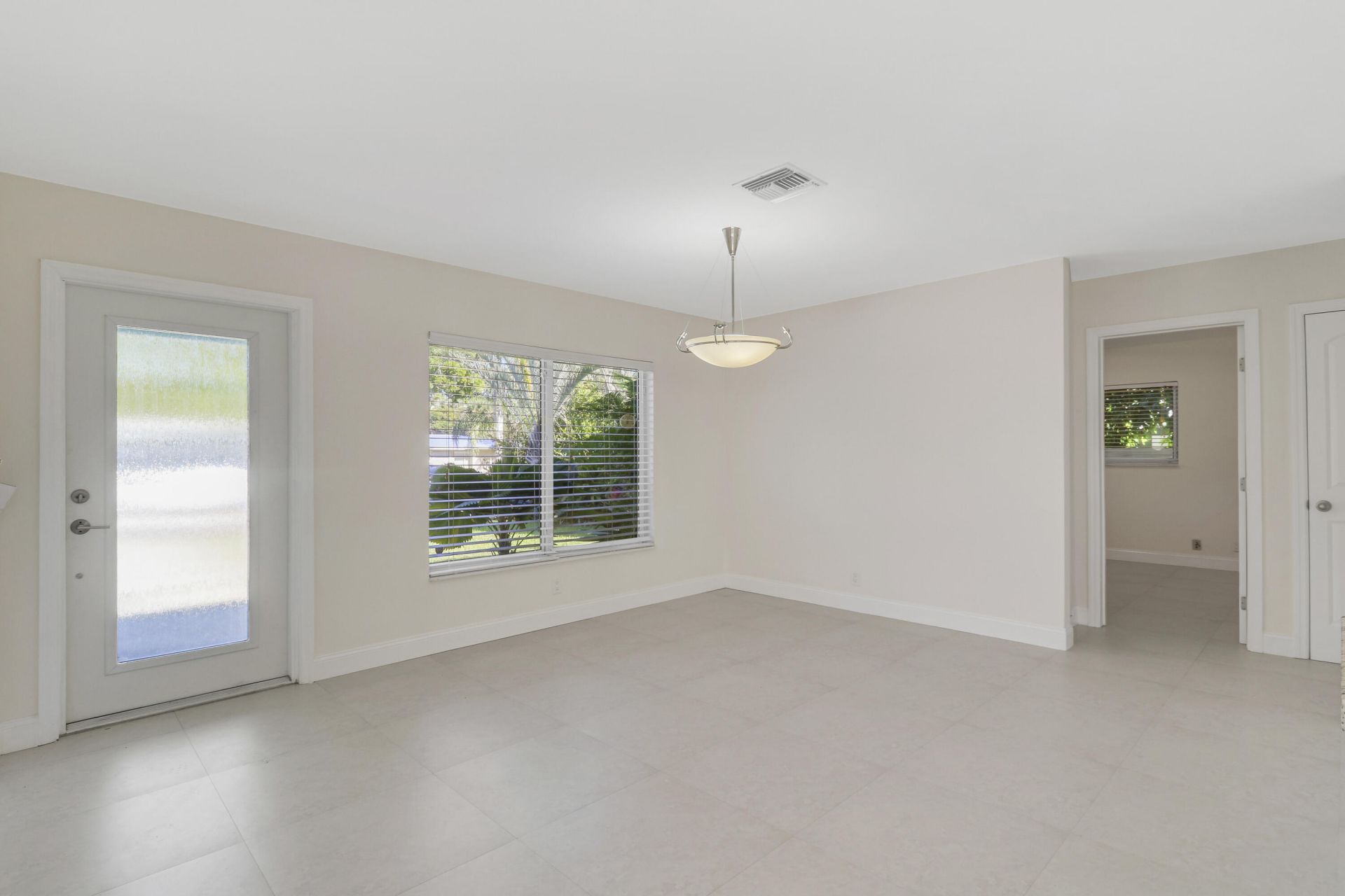376 SW 2nd Street, Boca Raton, FL 33432 Photo