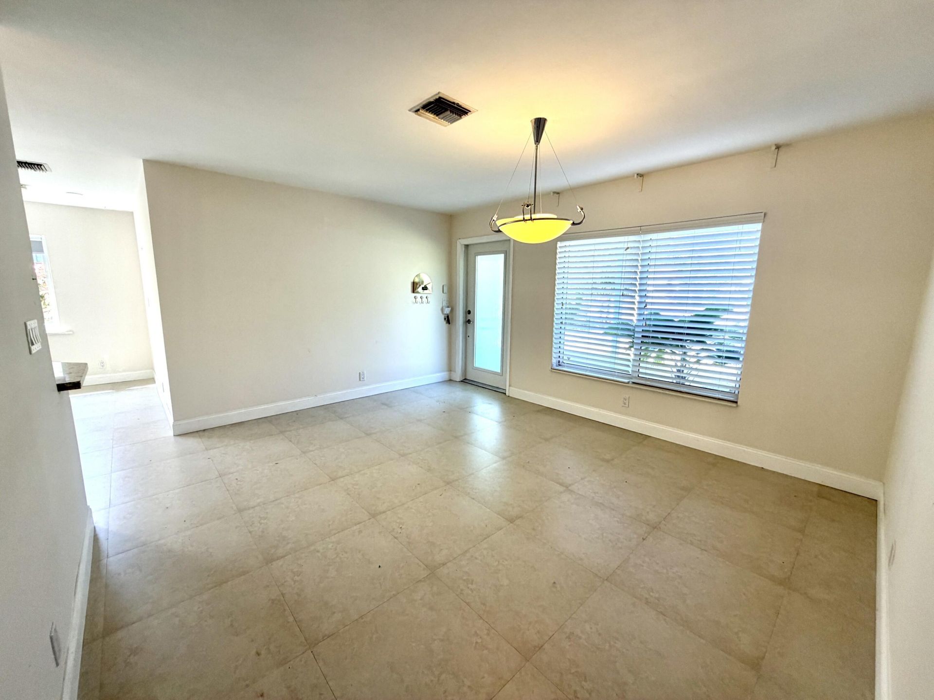 376 SW 2nd Street, Boca Raton, FL 33432 Photo
