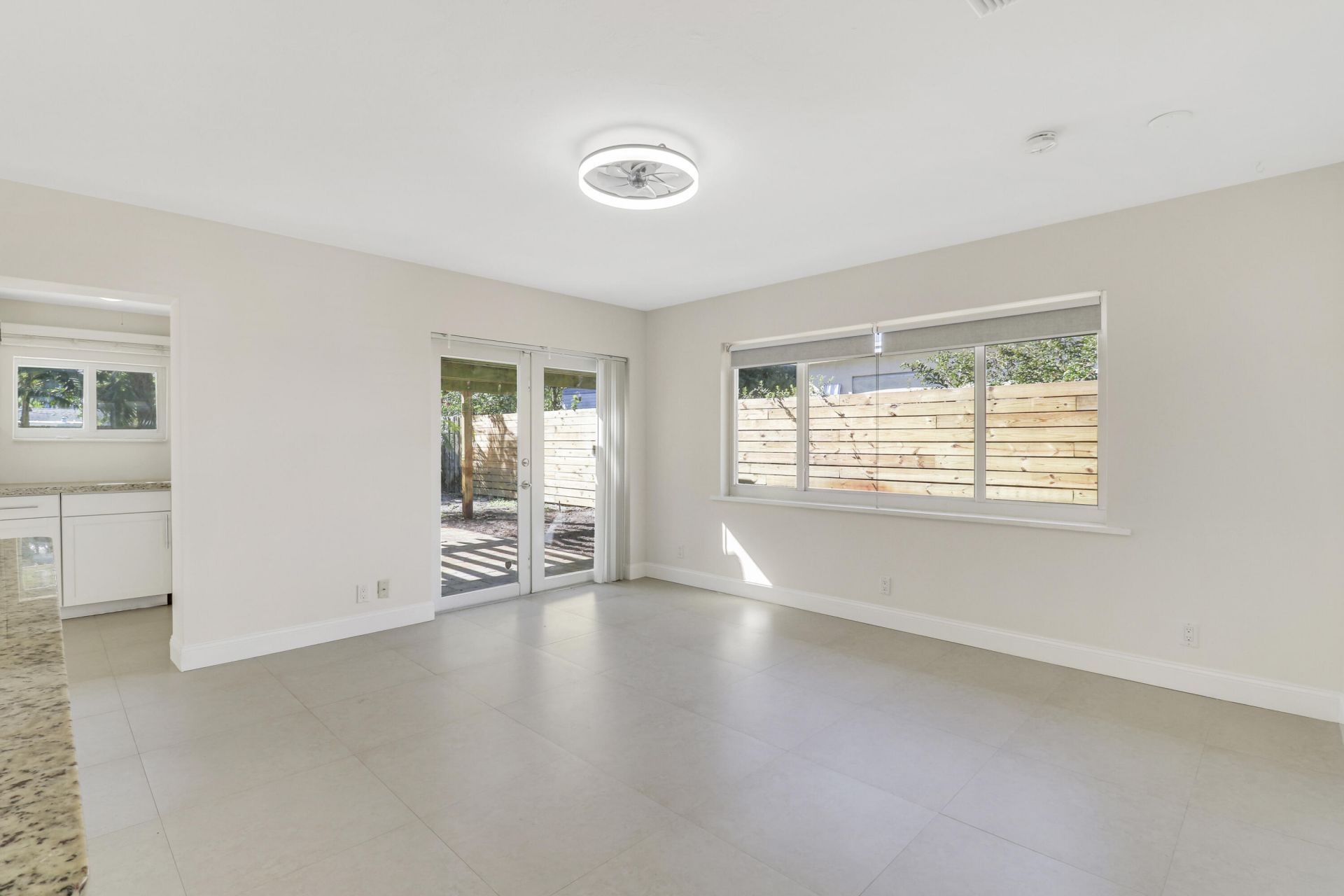 376 SW 2nd Street, Boca Raton, FL 33432 Photo