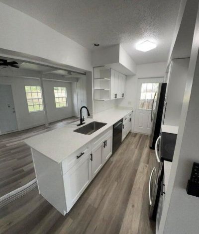 402 NE Armory Circle, Port Saint Lucie, FL 34983 Photo