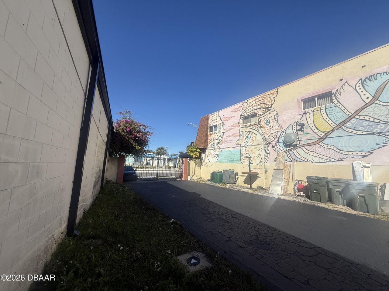 336 E International Speedway Boulevard, Daytona Beach, FL 32118 Photo