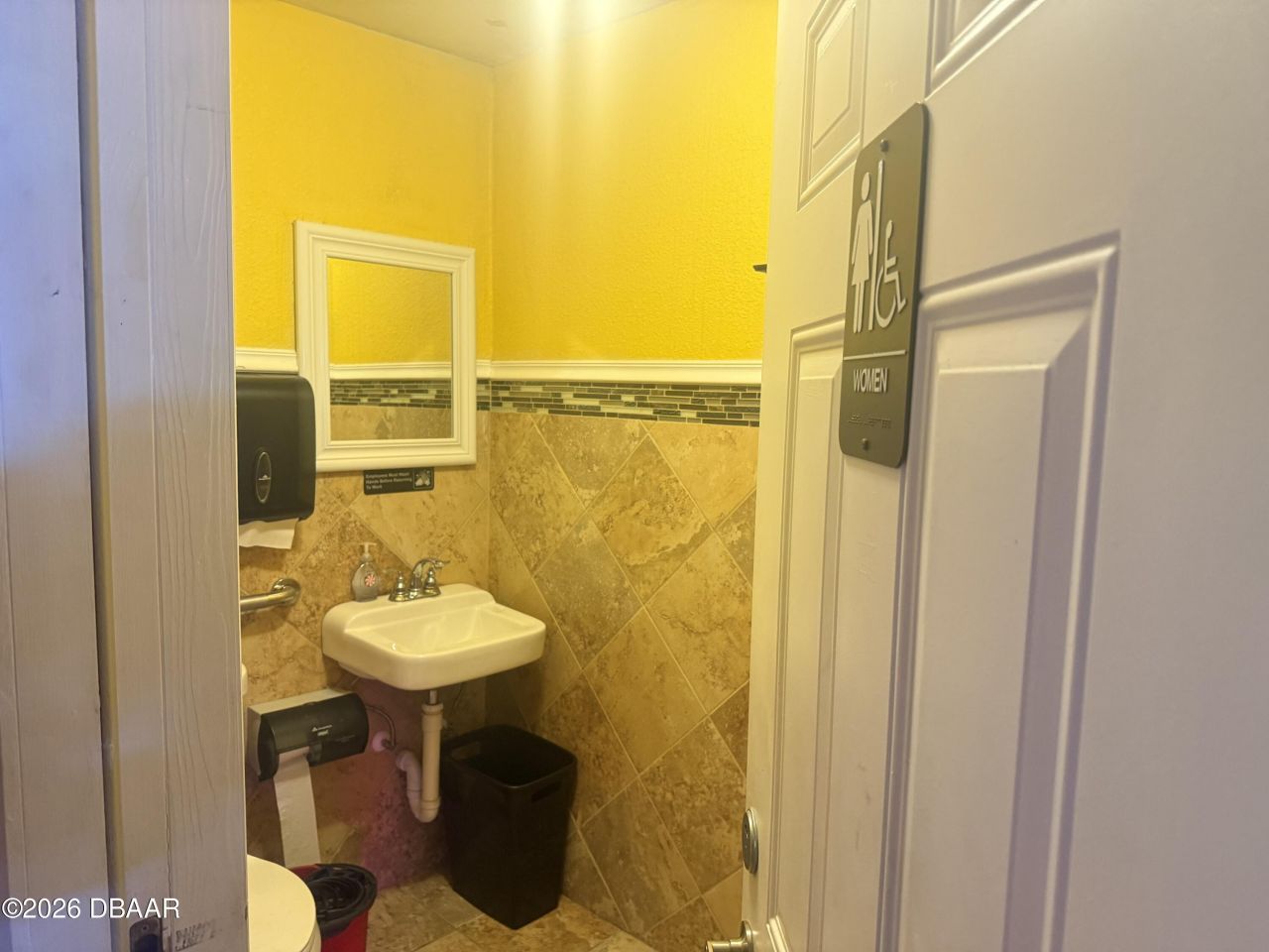 336 E International Speedway Boulevard, Daytona Beach, FL 32118 Photo