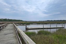 88 Founders Oak Way photo 4