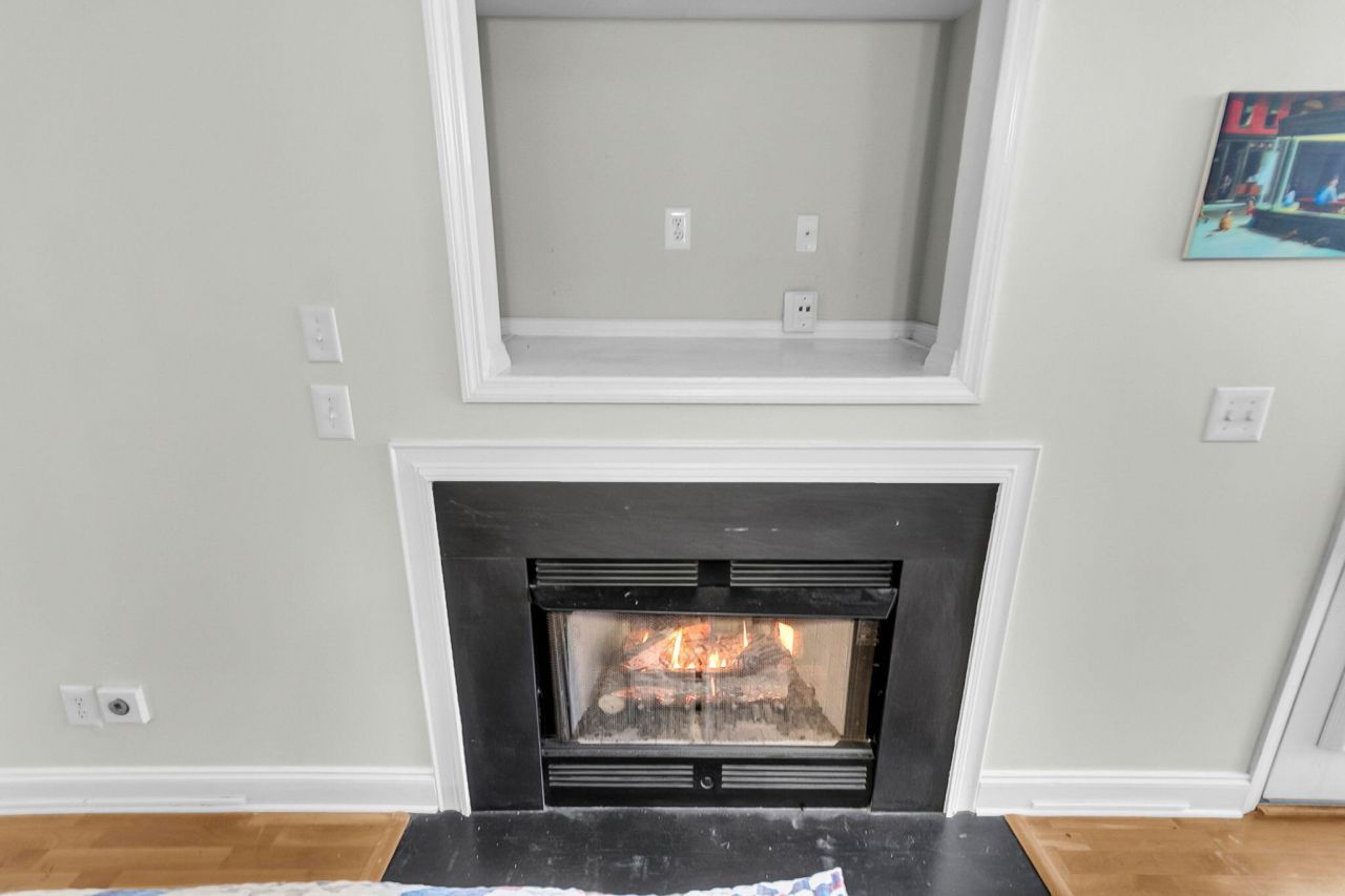 137 Paddock Way Photo 13