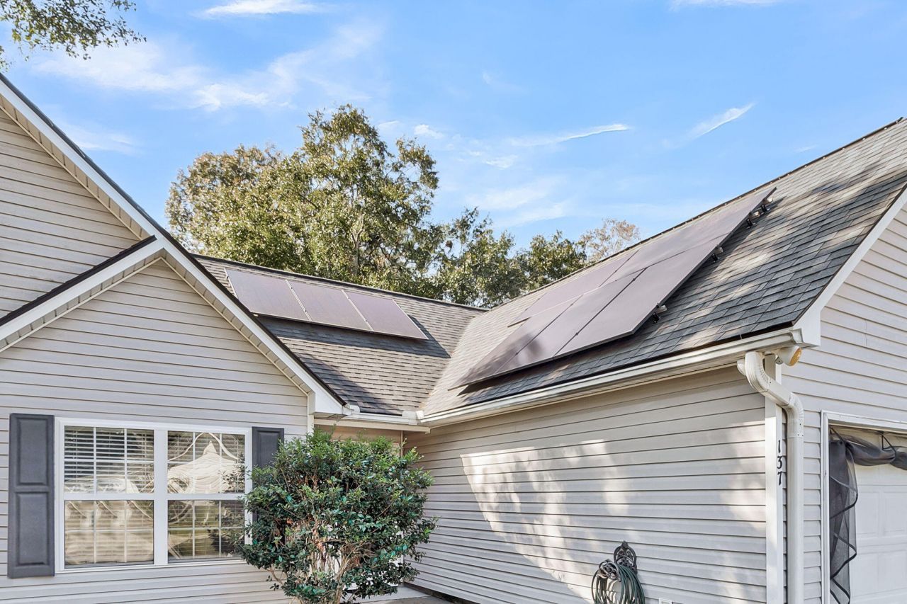 137 Paddock Way Photo 5